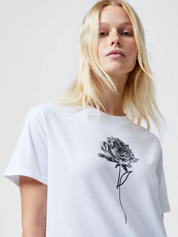 FC ROSE LOGO GRAPHIC TEE